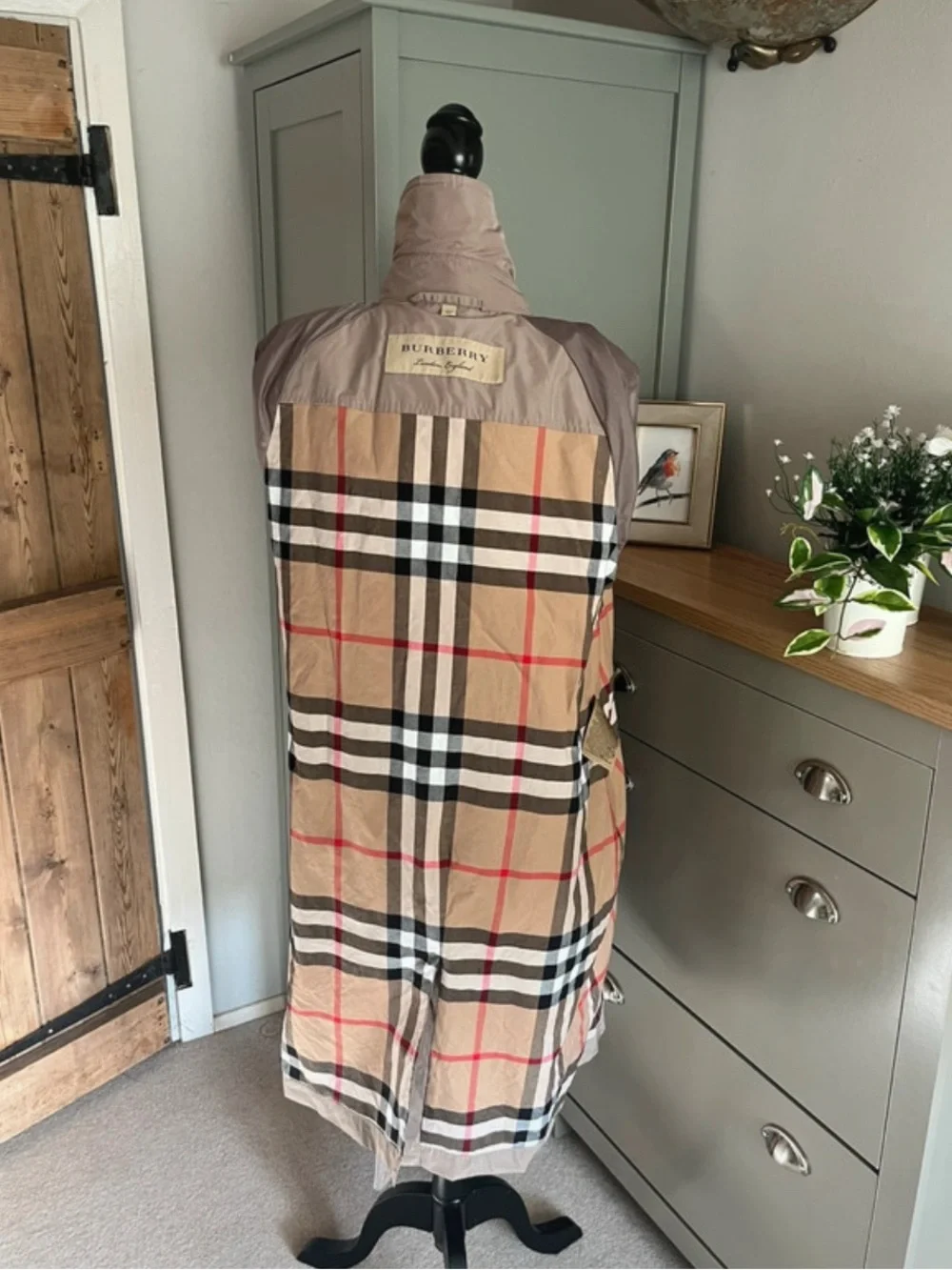Burberry Taupe Double-Breasted Hooded Trench Coat - Picture 14 of 16